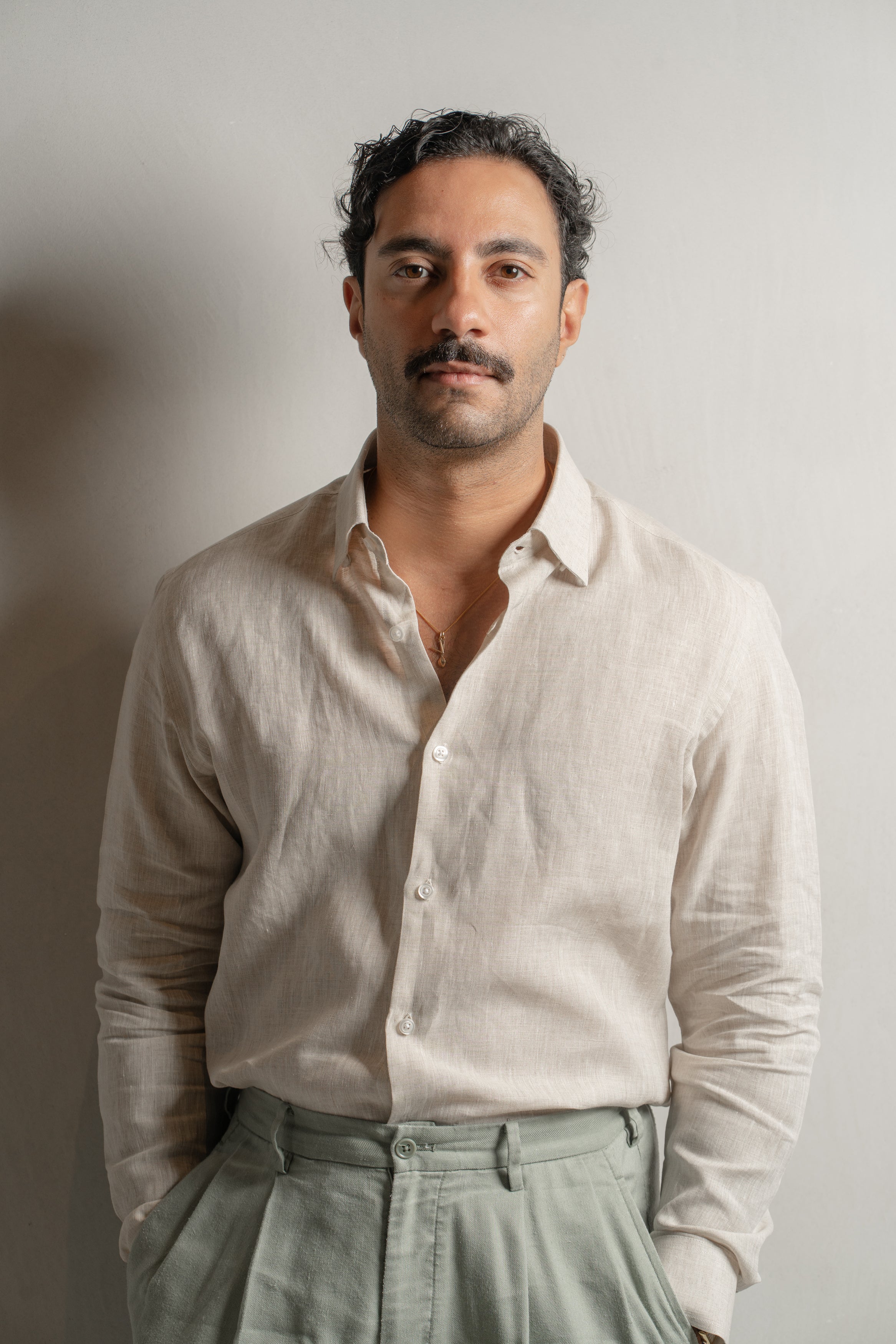 Leo • Italian Linen